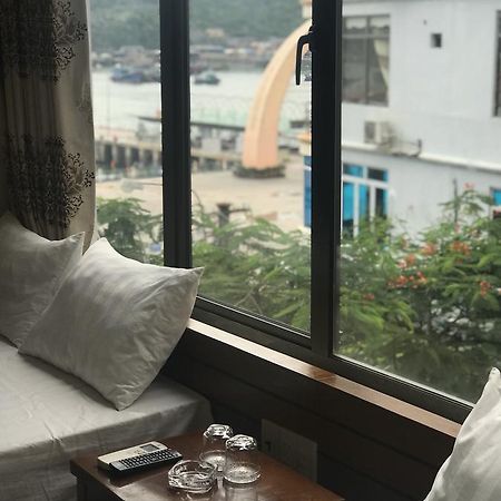 Ha Vy Hotel Cat Ba Island Exterior photo